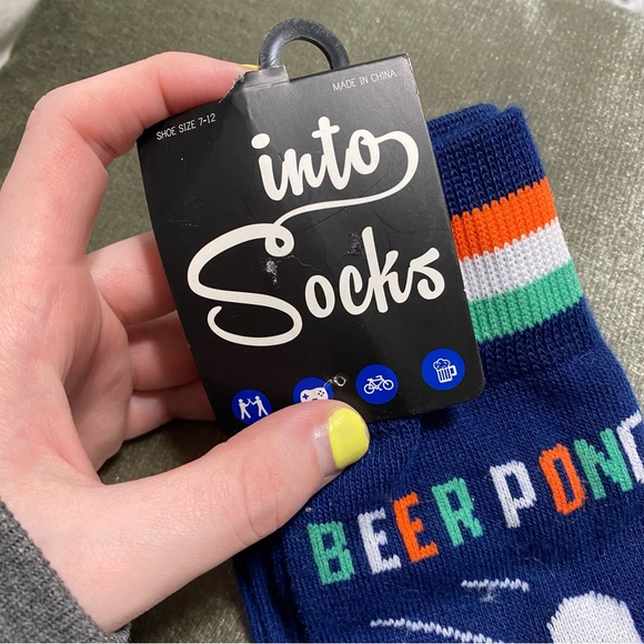 Into Socks Beerpong Socks - Picture 2 of 3